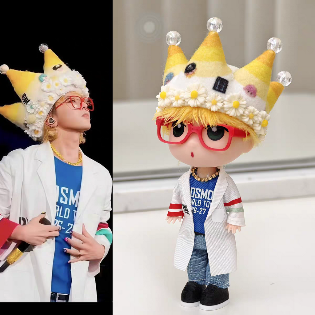 G-Dragon BigBang "COSMOS World Tour" Paris Edition Fan-Gifted Yellow Crown K-pop Merchandise Figure & Keychain