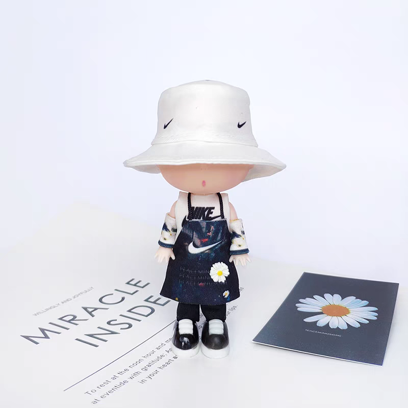 G-Dragon BigBang Peaceminusone K-pop Merchandise Figure & Keychain
