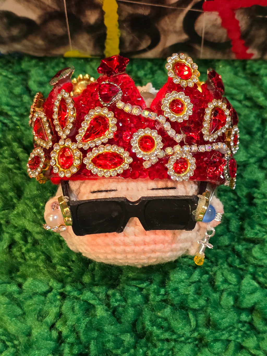 G-Dragon BigBang Red Rose Crown K-pop Merchandise Handmade Crochet - Übermensch Inspired