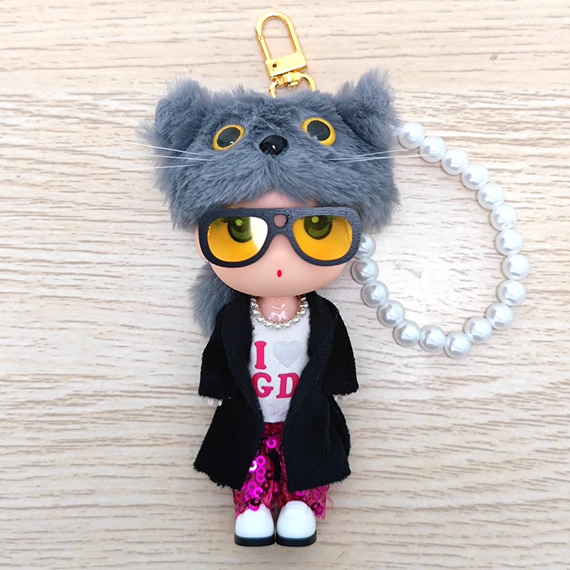 Übermensch Macau Concert Inspired ZOA Keychain/Figure – K-pop Idol Merch