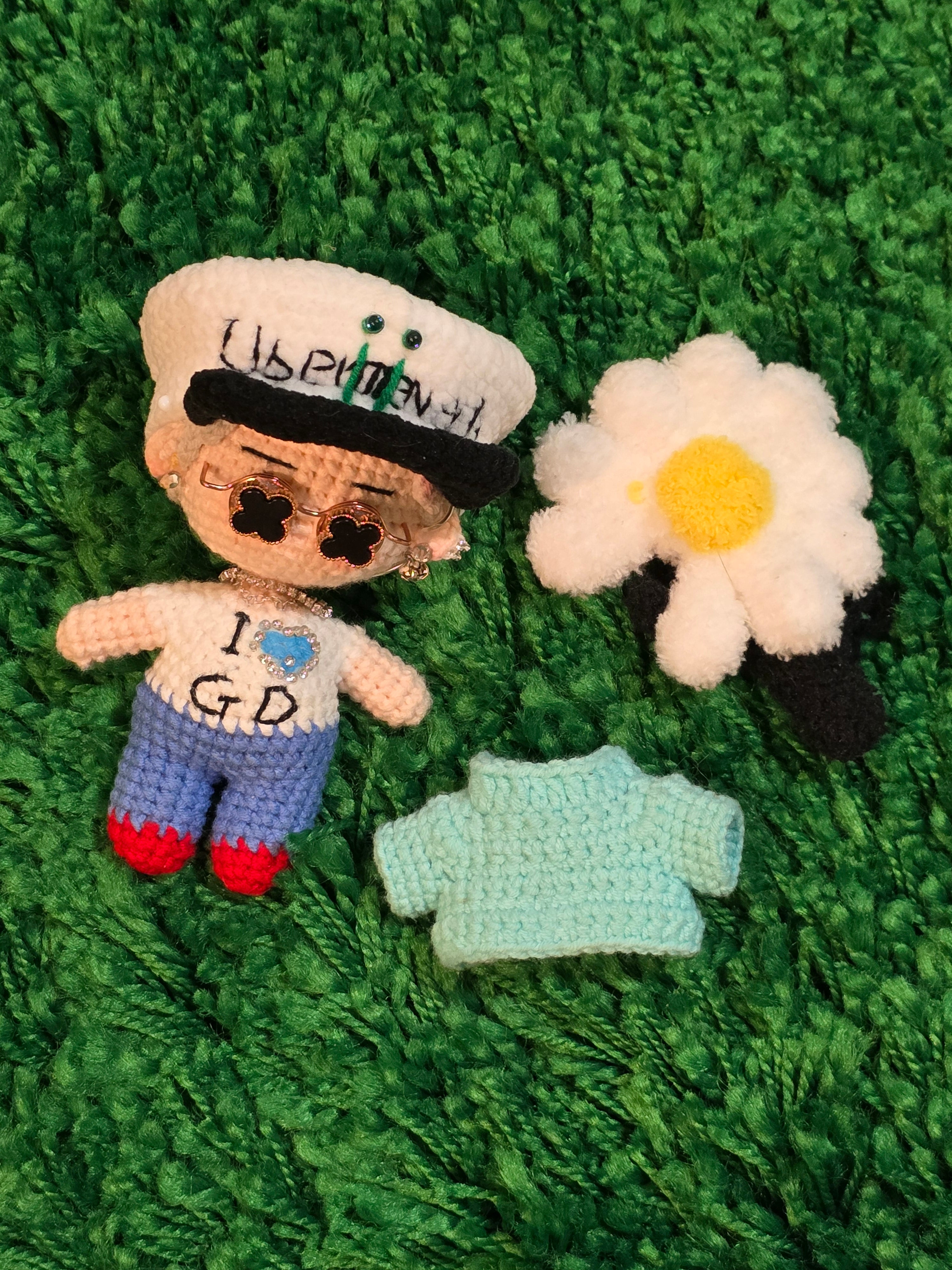 G-dragon Bigbang Mushroom Style K-pop Merchandise Handmade Full Body Crochet Doll