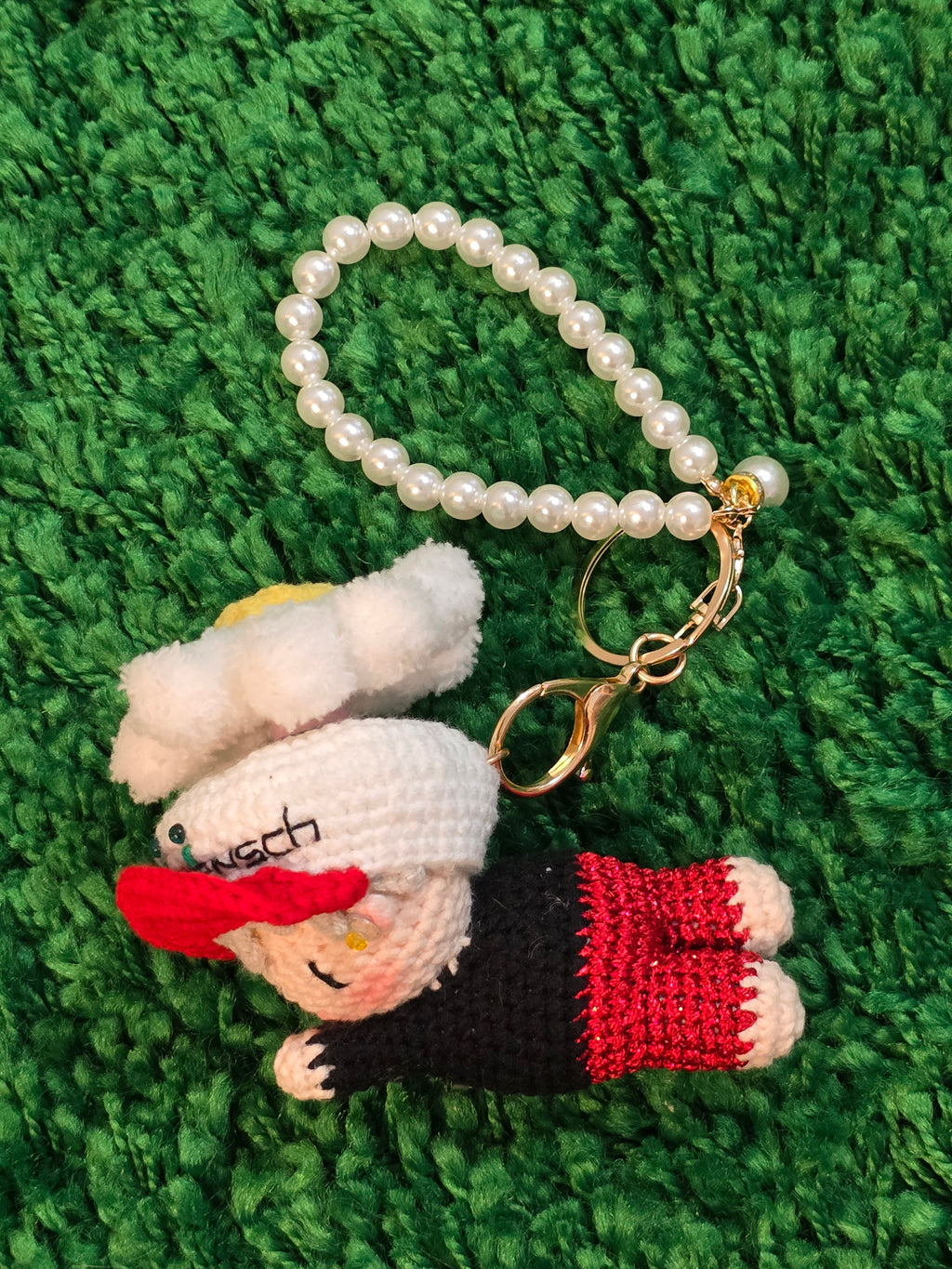 G-Dragon BigBang Big Daisy Handmade Crochet Brooch & Keychain