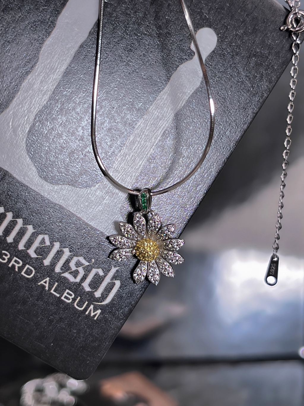 S925 Silver Delicate Daisy Necklace - G-Dragon Inspired Jewelry