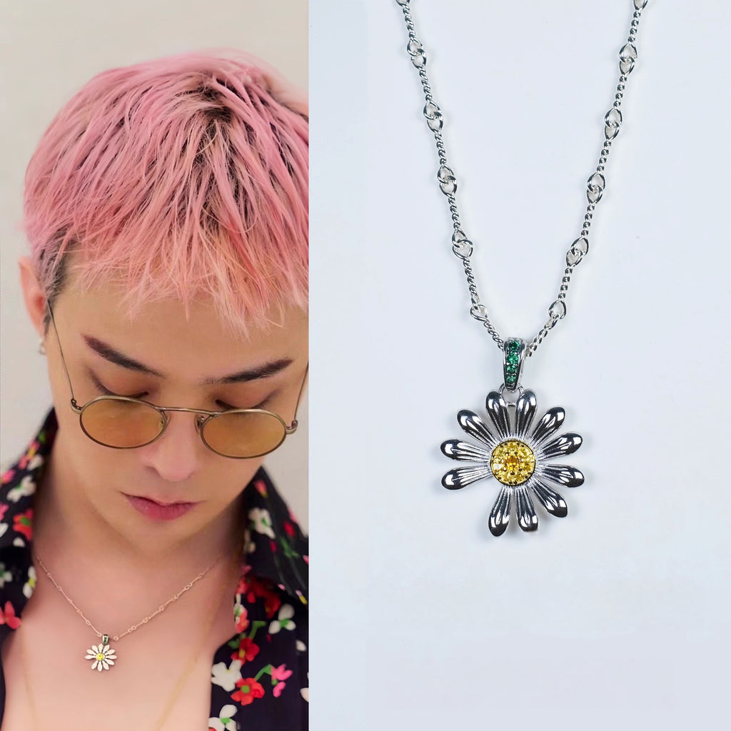 Small Daisy Necklace S925 Silver Version