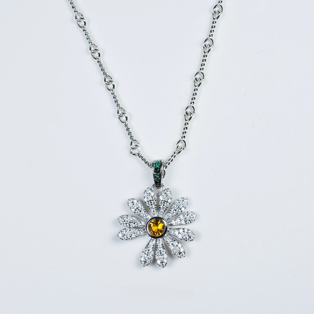 Small Daisy Necklace S925 Silver Version