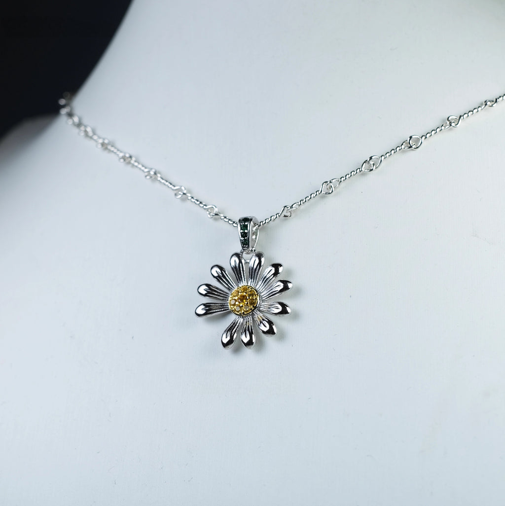Small Daisy Necklace S925 Silver Version