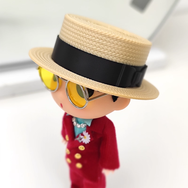 NEW!!! BigBang G-Dragon Übermensch Concert Inspired Straw Hat Red Suit Keychain/Figure – K-pop Idol Merch