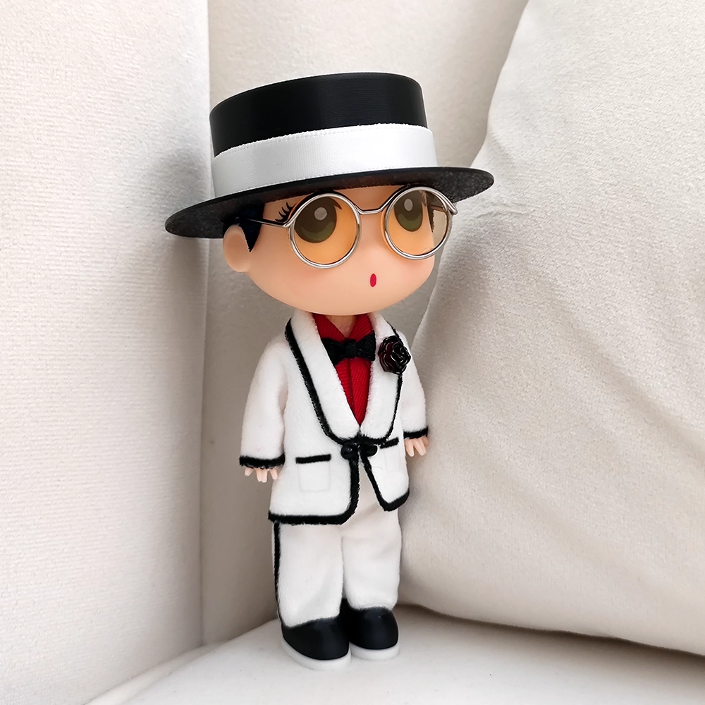 NEW!!! BigBang G-Dragon Übermensch Concert Inspired White Tweed-style Keychain/Figure – K-pop Idol Merch
