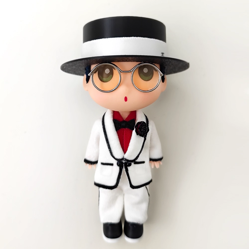 NEW!!! BigBang G-Dragon Übermensch Concert Inspired White Tweed-style Keychain/Figure – K-pop Idol Merch
