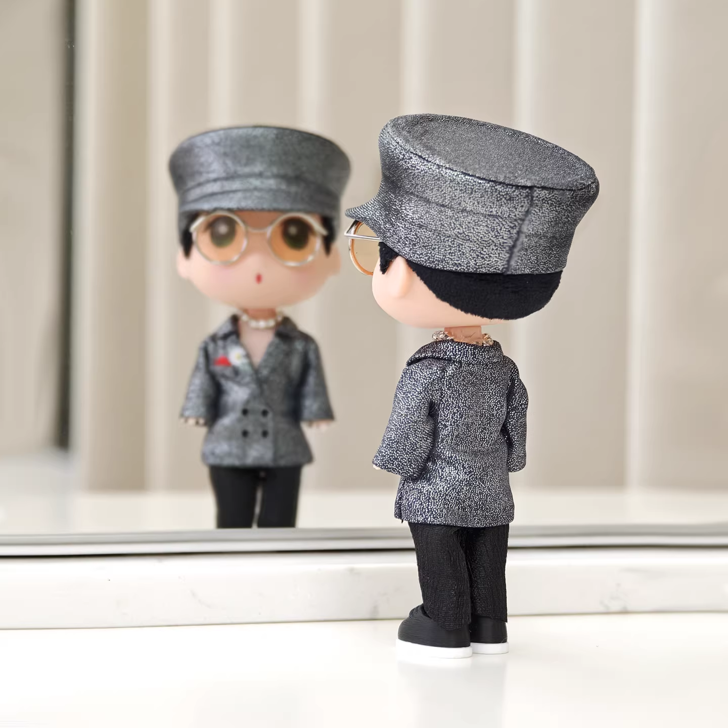 NEW!!!BigBang G-Dragon Taipei Concert inspired Sparkling silver outfit Figure / Keychain– K-pop Idol Merch