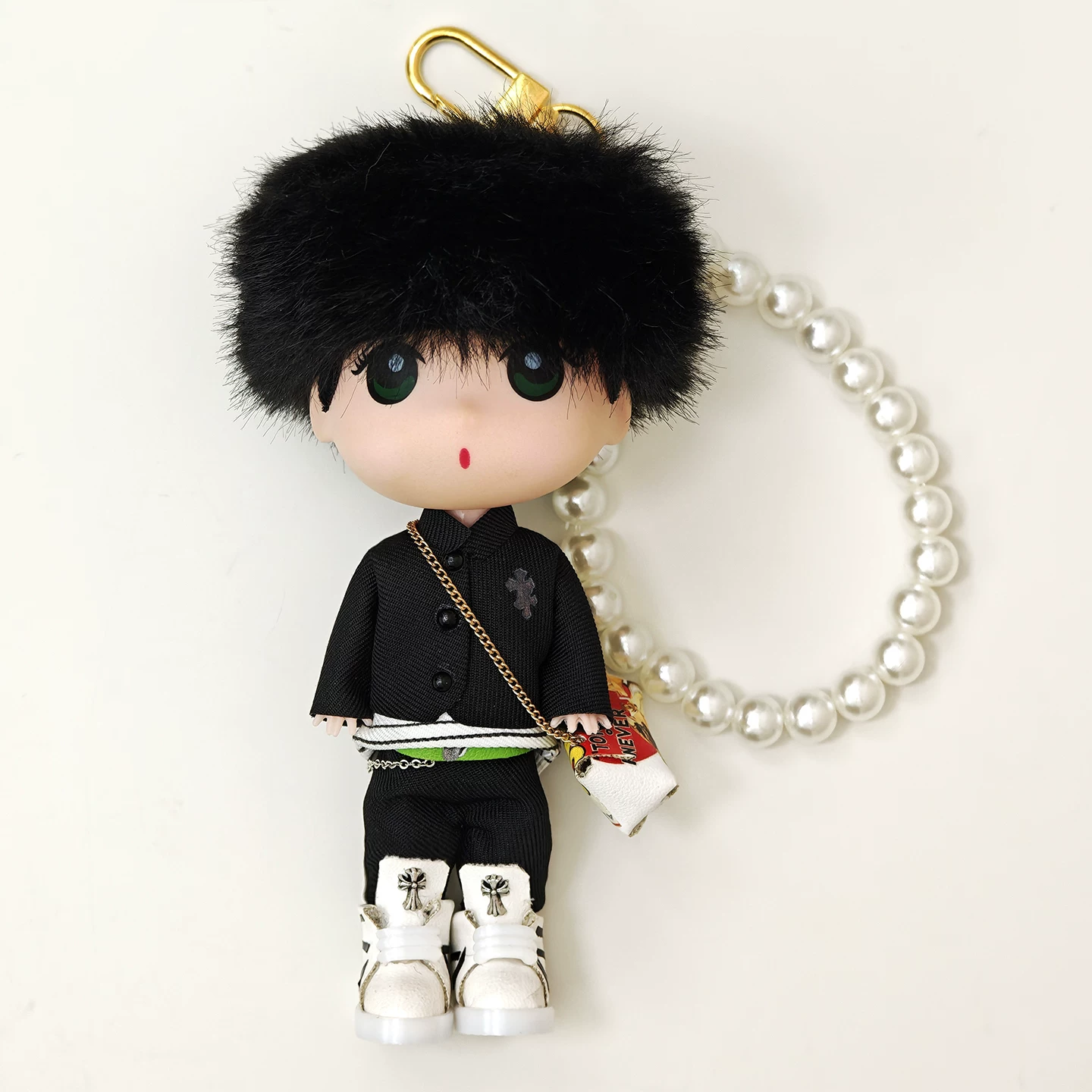 G-Dragon BigBang Furry Chrome: Coachella Night K-pop Merchandise Figure & Keychain - BANGchella Edition