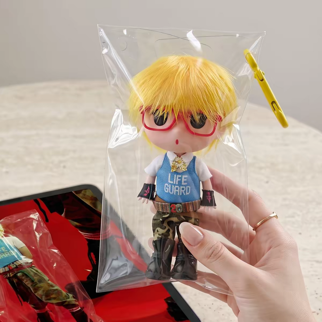 G-Dragon BigBang "BiiG" MV Inspired "LIFE GUARD" Camo K-pop Merchandise Figure & Keychain