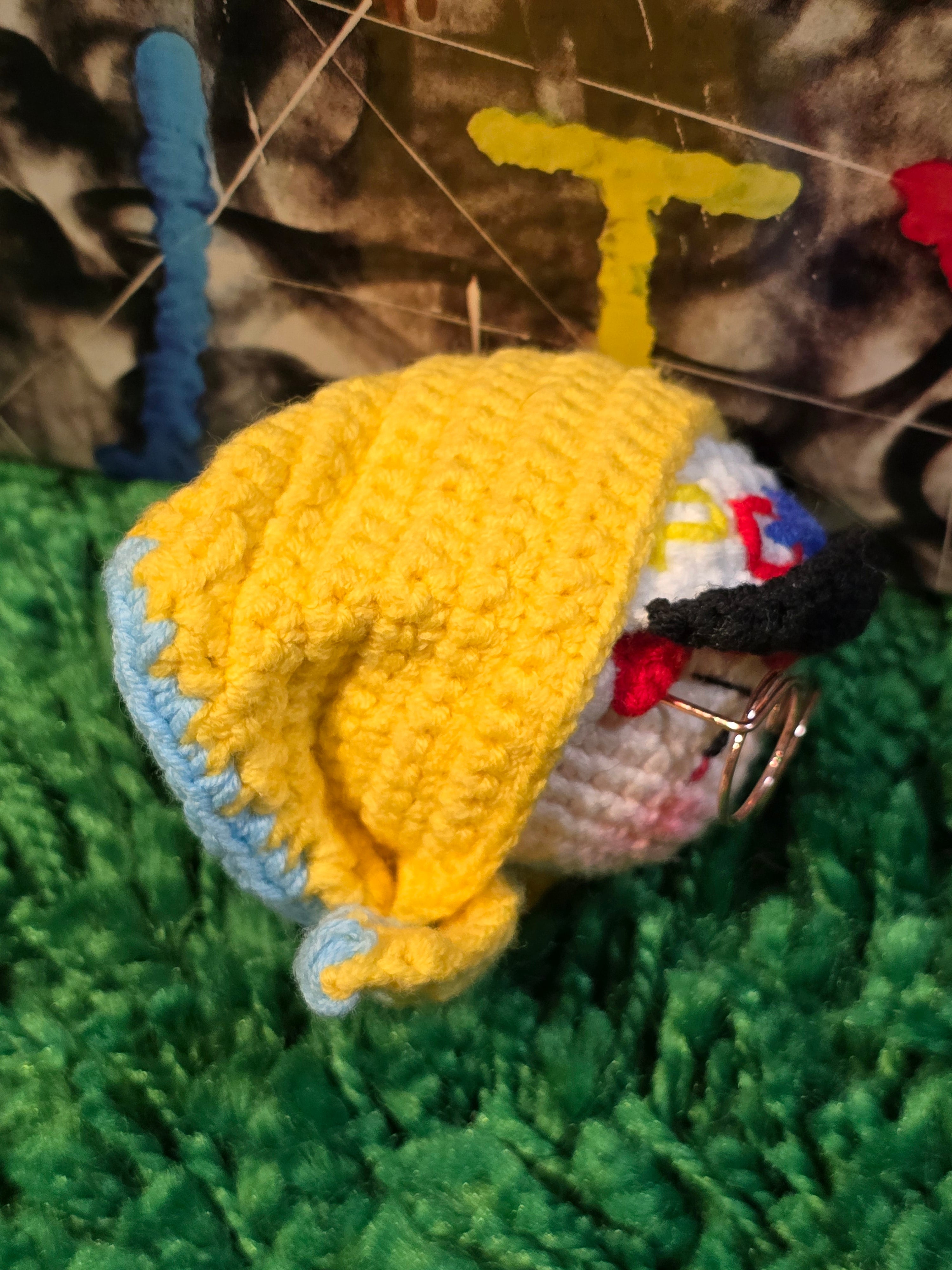 G-Dragon BigBang HK Airport Style K-pop Merchandise Handmade Crochet Doll