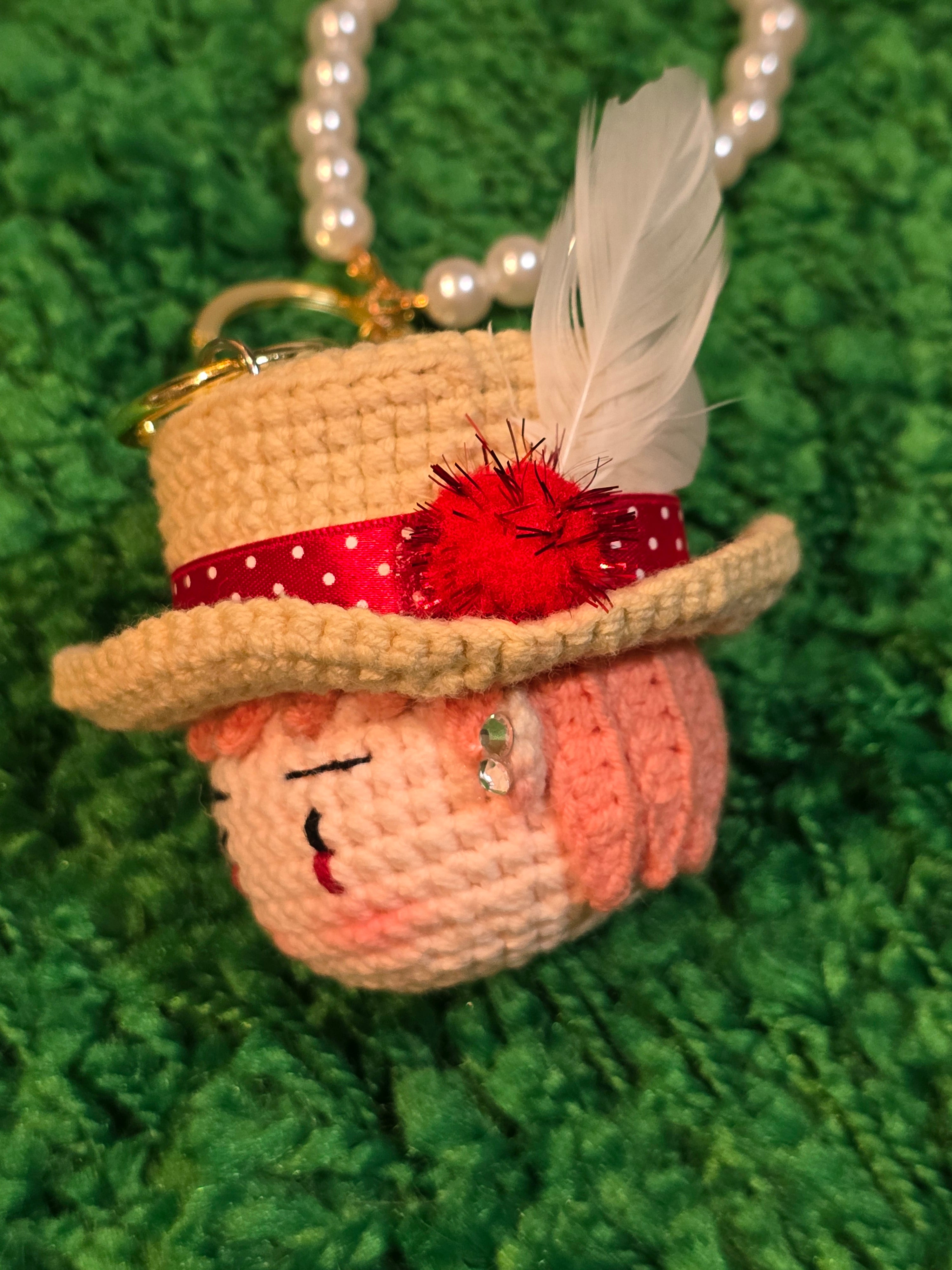 G-Dragon BigBang "Too Bad" Feather K-pop Merchandise Handmade Crochet