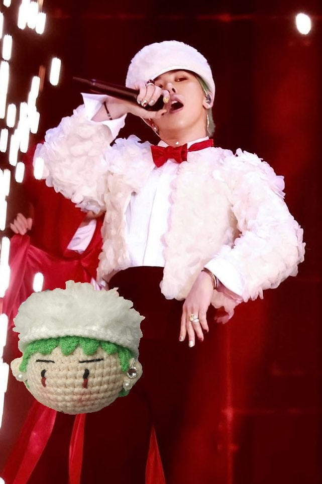 G-Dragon BigBang Gala Paris K-pop Merchandise Handmade Crochet Doll