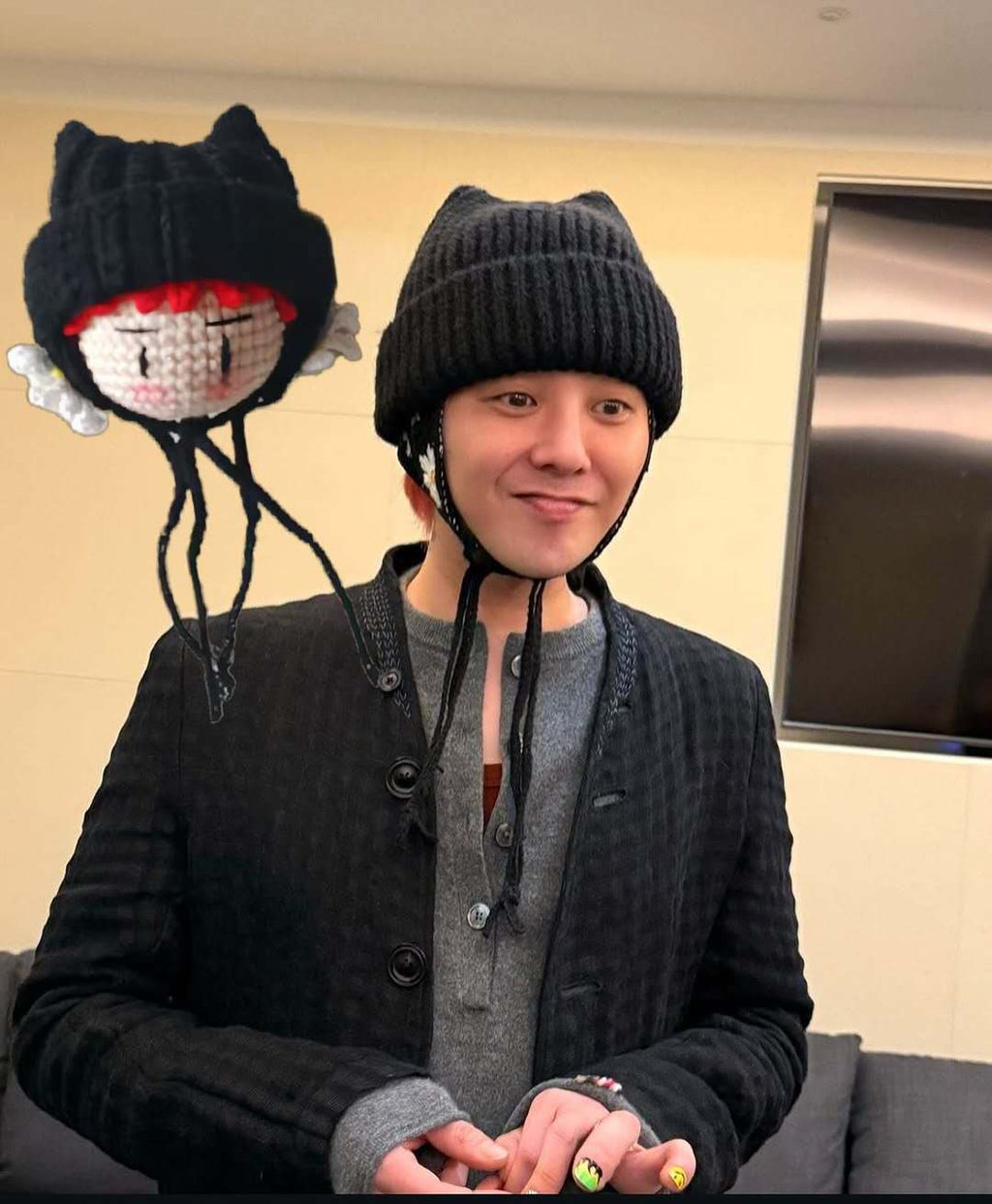 BigBang G-Dragon Black Beanie Handmade Crochet