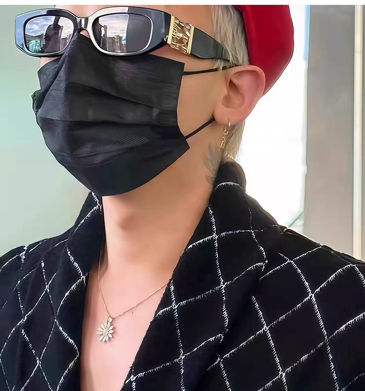 Bigbang G-Dragon Inspired Small Daisy S925 Silver Necklace